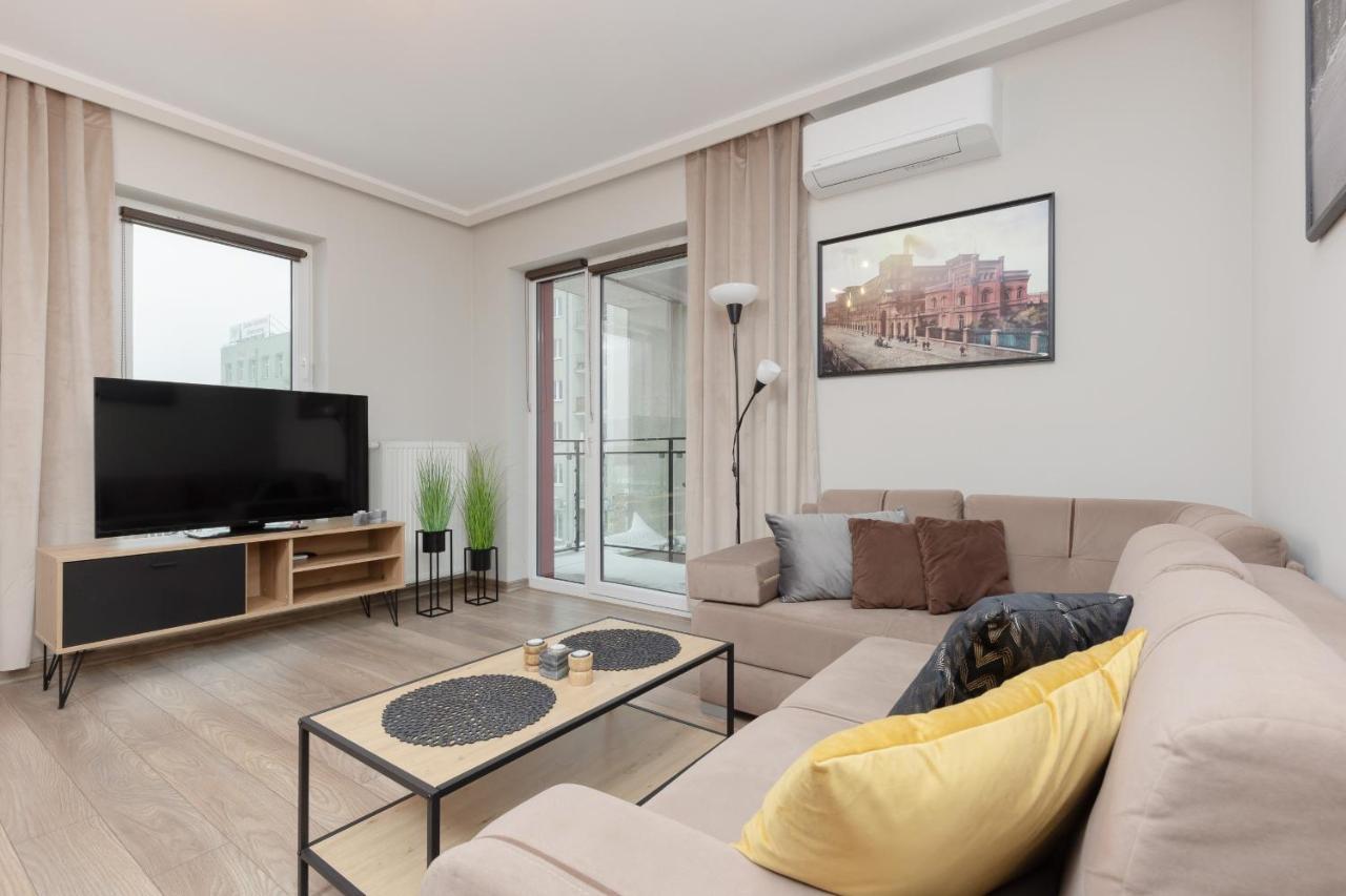 Modern One Bedroom Apartment With Parking In Lodz By Renters Prestige Luaran gambar